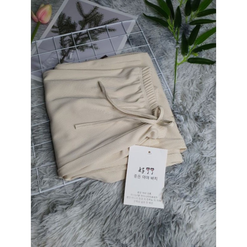 Quần suông len tăm lạnh