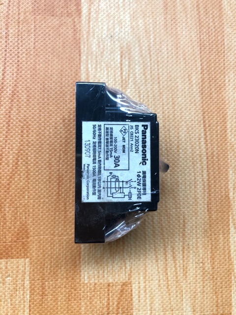 Aptomat chống giật 30A Panasonic Japan dòng rò 15mA