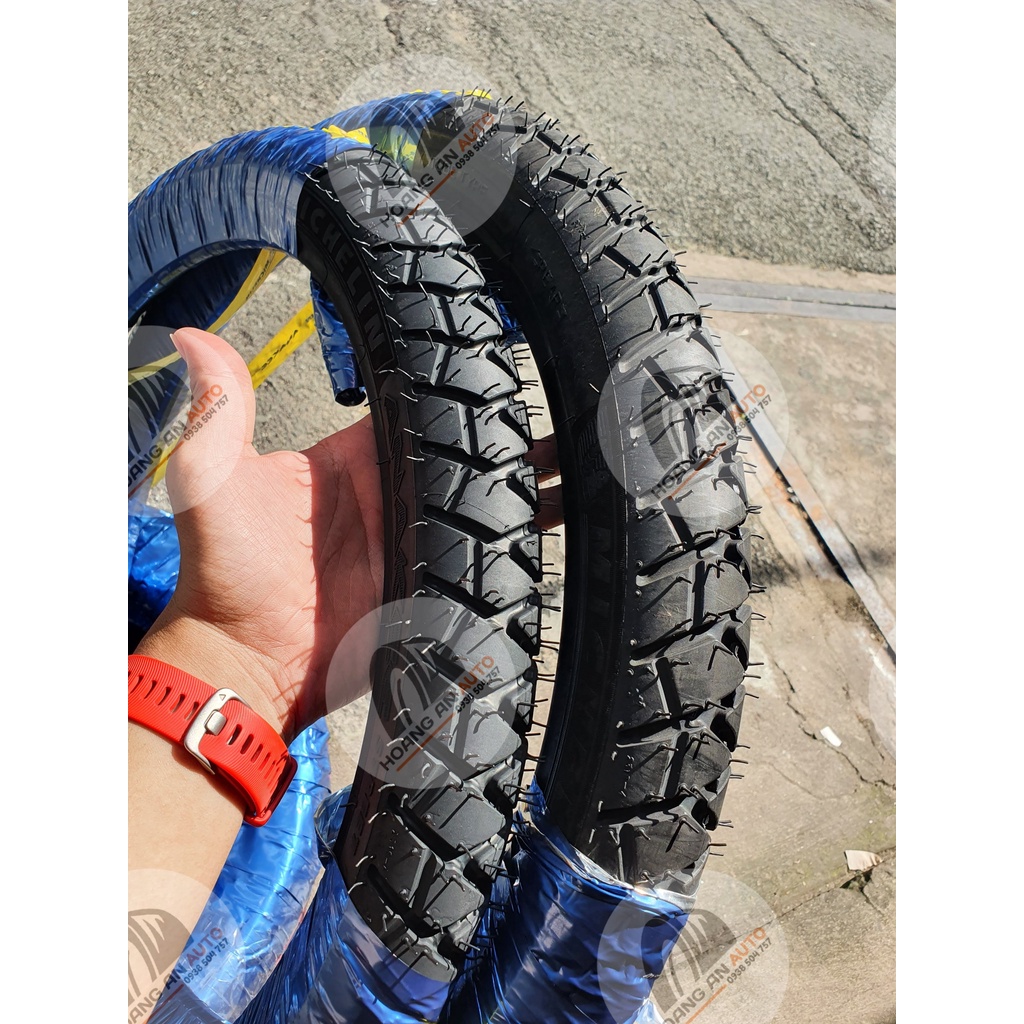 Cặp vỏ lốp xe Michelin Anakee Street size 2.25-17 và 2.50-17 VỎ DÙNG RUỘT cho Cub, Honda 67, Wave, Dream....
