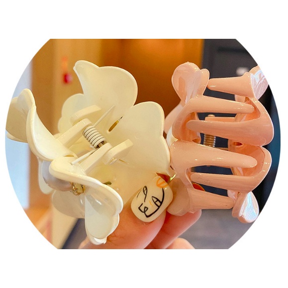 Kẹp tóc kiểu bông hoa đính ngọc bền đẹp KT90