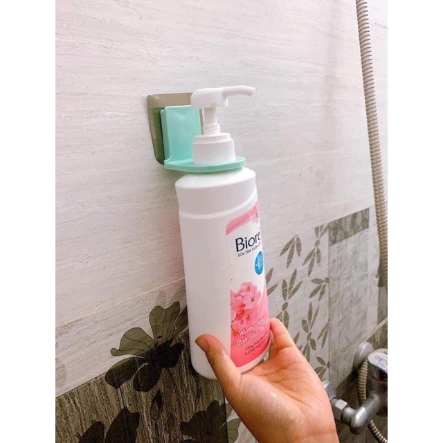 Móc Treo Cổ Chai Lọ ( Siêu Chắc ) Giá Treo Lọ Nước Rửa Tay Dầu Gội Đầu Sữa Tắm Xà Phòng Đồ Dán Tường Siêu Chắc