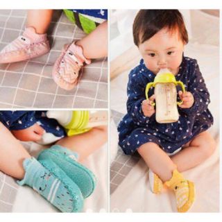 Sỉ lố 12 đôi giày tất tập đi