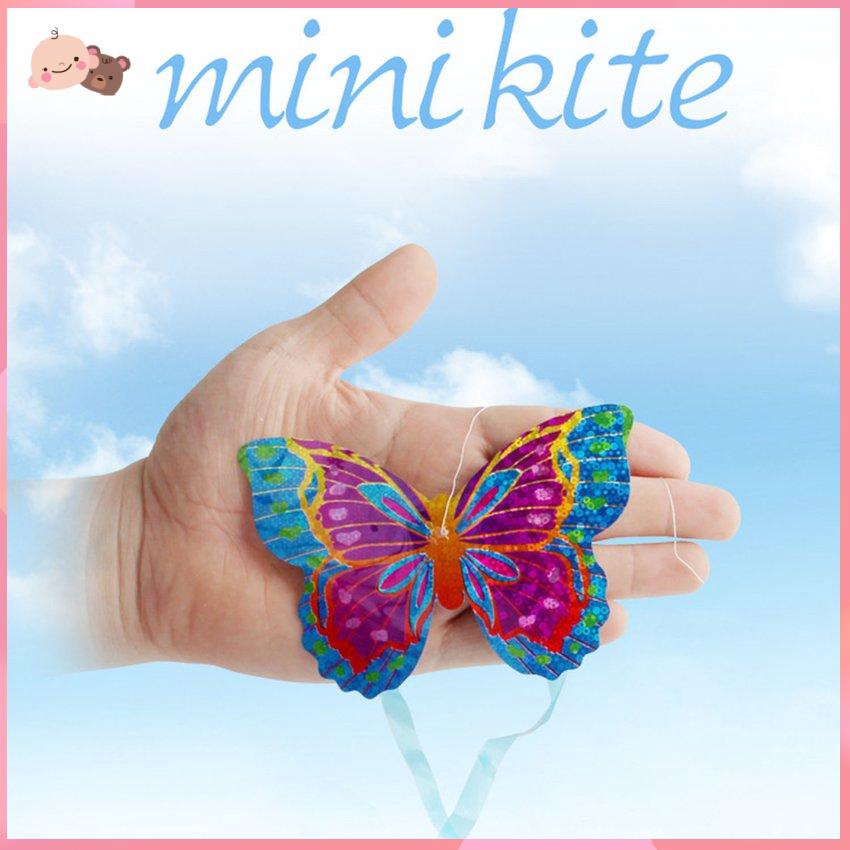 Con diều đồ chơi màu sắc xinh xắn dành cho trẻ em