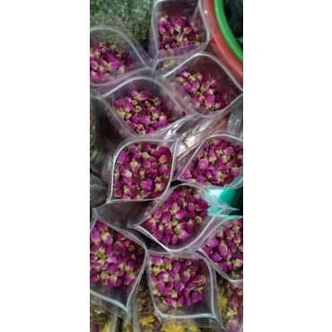 nụ hoa hồng sấy khô