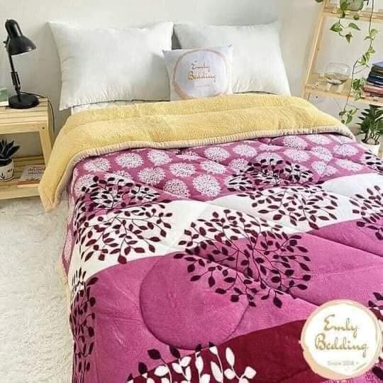 Chăn lông cừu đại hàn cực ấm cực phổng cao cấp , chăn lông cừu đại hàn căng phổng kích thước 1m9x2m1 nặng 2,5kg hot 2021