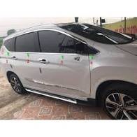 Nẹp chân kính theo xe Mitsubishi Xpander bản MT