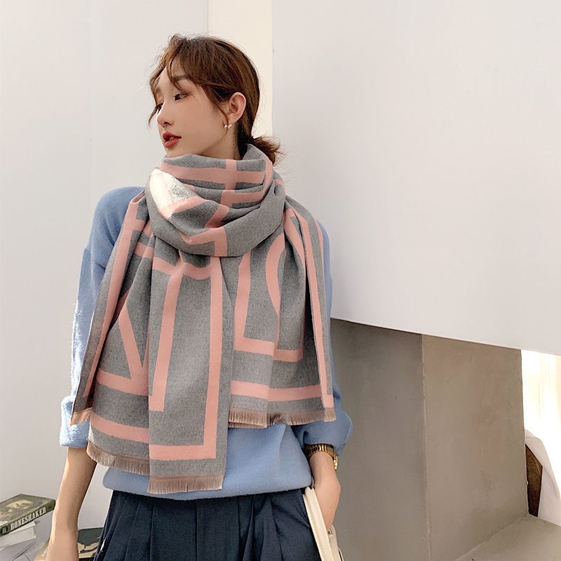 Khăn Choàng Cổ Dài Kẻ Sọc Caro Phong Cách Hàn Quốc Thời Trang Thu Đông Cho Nữ