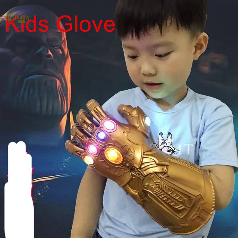 Găng tay PVC hóa trang Thanos Avengers tích hợp đèn LED cho Halloween | BigBuy360 - bigbuy360.vn