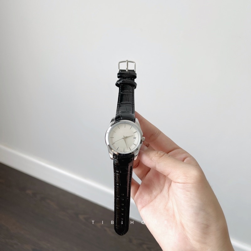 𝐓.𝐢𝐬𝐬𝐨𝐭 𝐂𝐨𝐮𝐭𝐮𝐫𝐢𝐞𝐫 𝐋𝐚𝐝𝐲 𝐐𝐮𝐚𝐫𝐭𝐳 tibihome ĐỒNG HỒ NỮ DÂY DA BÓNG TS32mm mặt trắng viền bạc