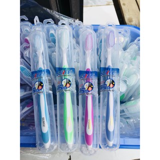 Bàn Chải Đánh Răng Thái Lan Suree Hộp Đựng Có Móc Tiện Lợi