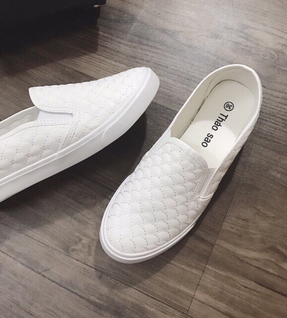 Giày slip on vảy cá