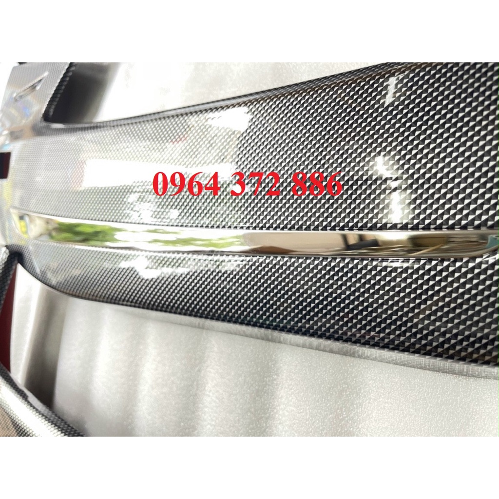 Ốp tapli cánh cửa, tappi, ốp màng loa cửa xe Kia Carnival 2021- 2022, Hàng TiTan Cao Cấp