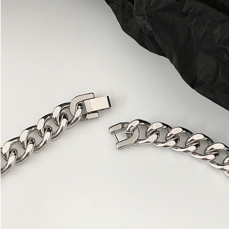 Vòng Đeo Tay Bằng Thép Titan Phong Cách hip hop Thời Trang Cao Cấp Cho Nam