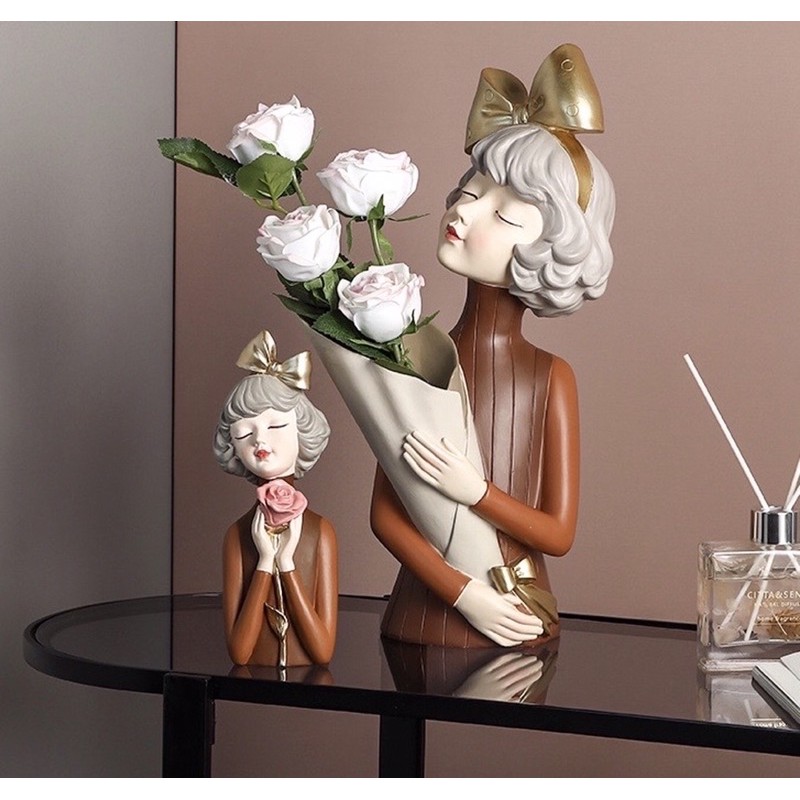 Cô gái cắm hoa🌸Bình hoa cô gái🌸lọ hoa