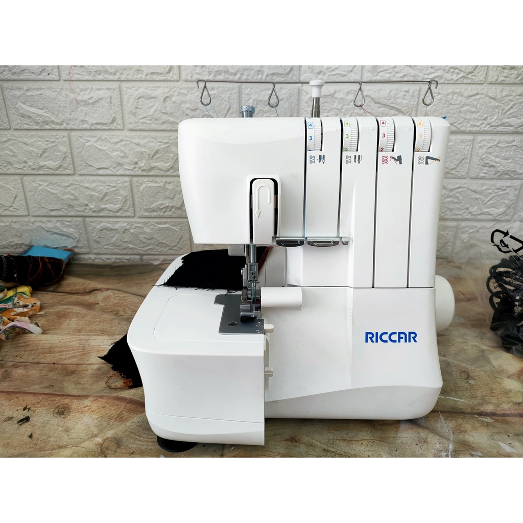 Máy Vắt Sổ- Máy Cuốn Bèo- Máy Chập Gia Đình 3 in 1 Khỏe-Êm-Bền- Mới 100%- Bảo Hành 1 Năm- TẶNG CHỈ TƠ TO
