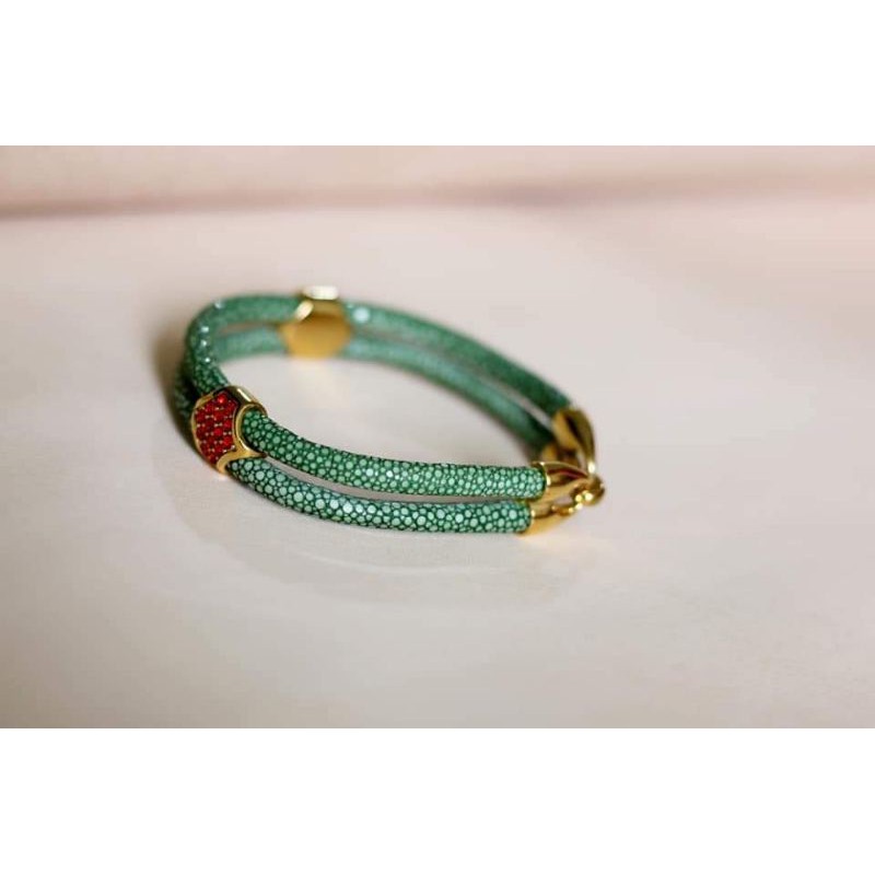 Vòng tay cá đuối