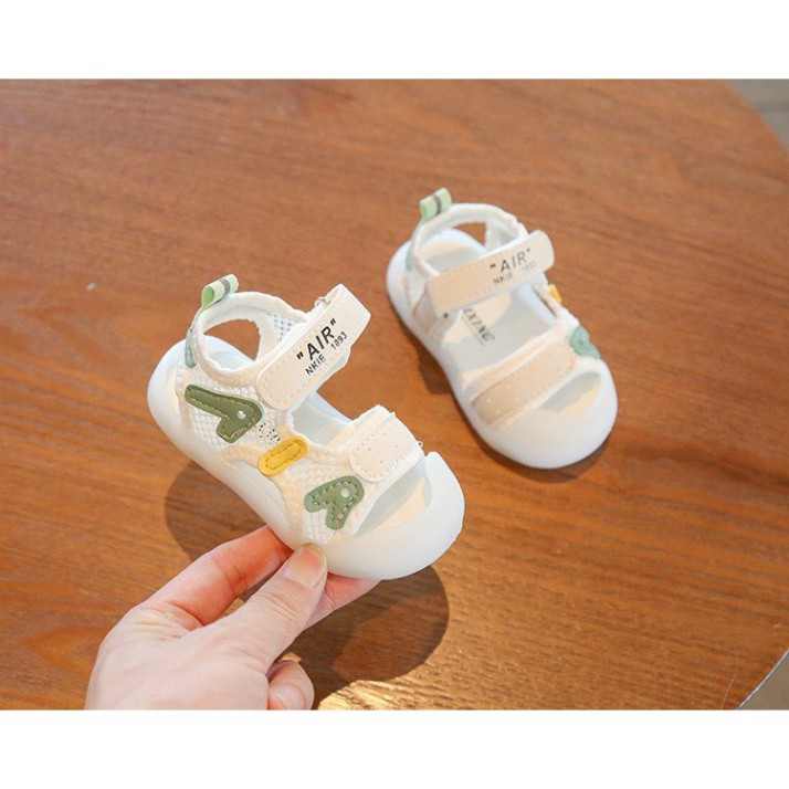 Dép Sandal cho bé trai và bé gái tập đi thoải mái dễ thương hàng Cao Cấp Quảng Châu (7803)