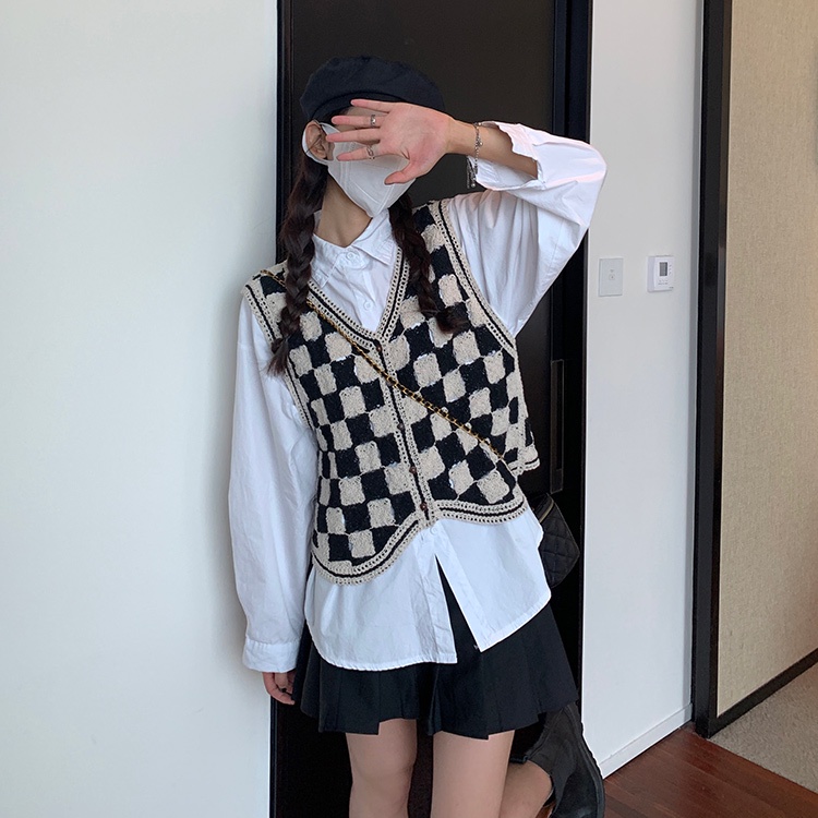 Áo len không tay dáng rộng họa tiết sọc caro cá tính