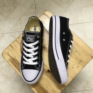 Giày thể thao nam nữ đen trắng  cổ thấp