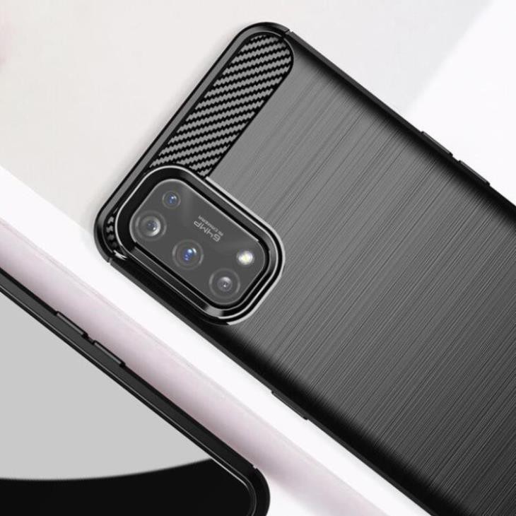 Ốp lưng dẻo Oppo Realme 7 Pro vân sợi cacbon chống sốc, chống vân tay Rugger Amor