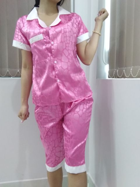 Set bộ lửng satin lụa (clip sản phẩm shop tự quay) | BigBuy360 - bigbuy360.vn