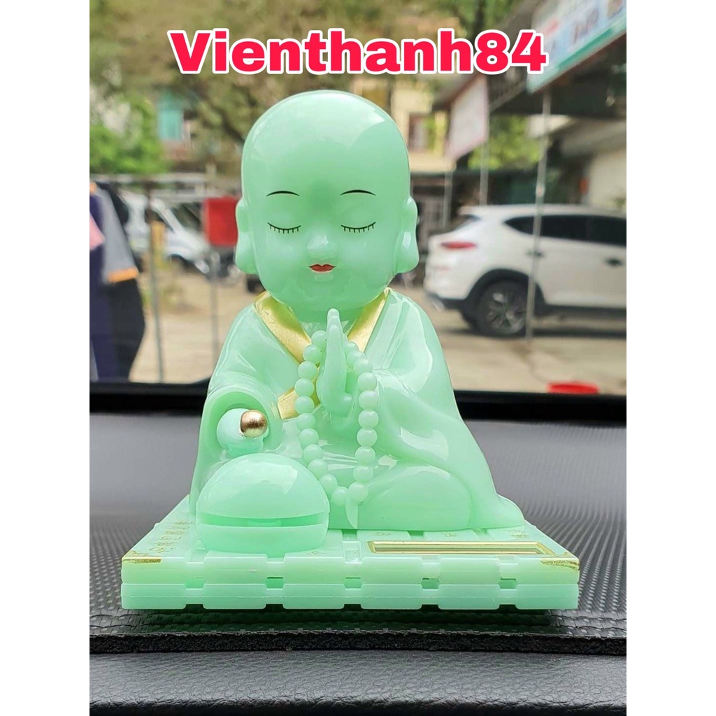 TƯỢNG PHẬT TỤNG KINH ĐỂ Ô TÔ MANG LẠI MAY MẮN BÌNH AN