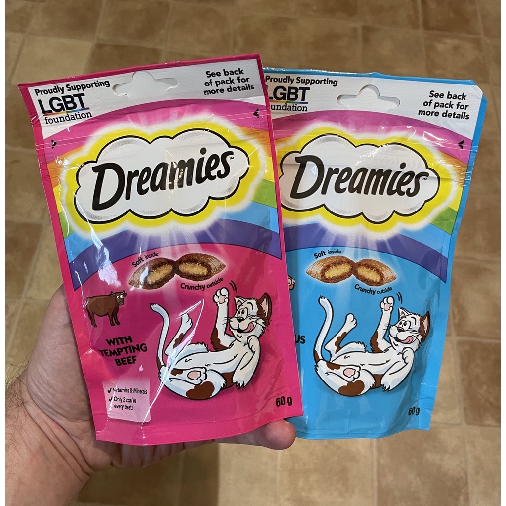 Bánh thưởng snack DREAMIES vị phô mát thơm ngon bổ dưỡng cho mèo