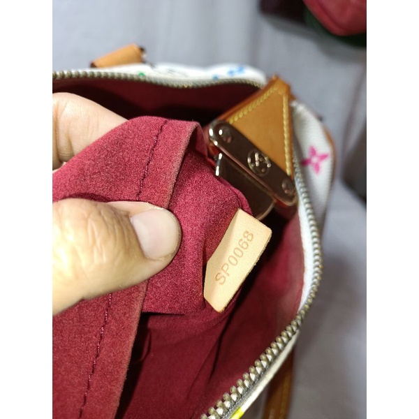 Túi xách si hiệu Lv