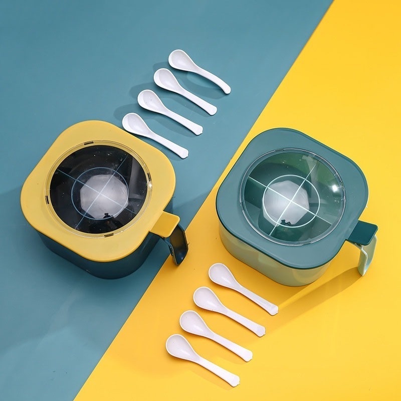 Hộp Đựng Gia Vị 4 Ngăn Kèm Muỗng Tiện Lợi