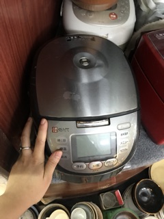 Nồi cơm điện Nhật bãi Tiger JKF-A 1l