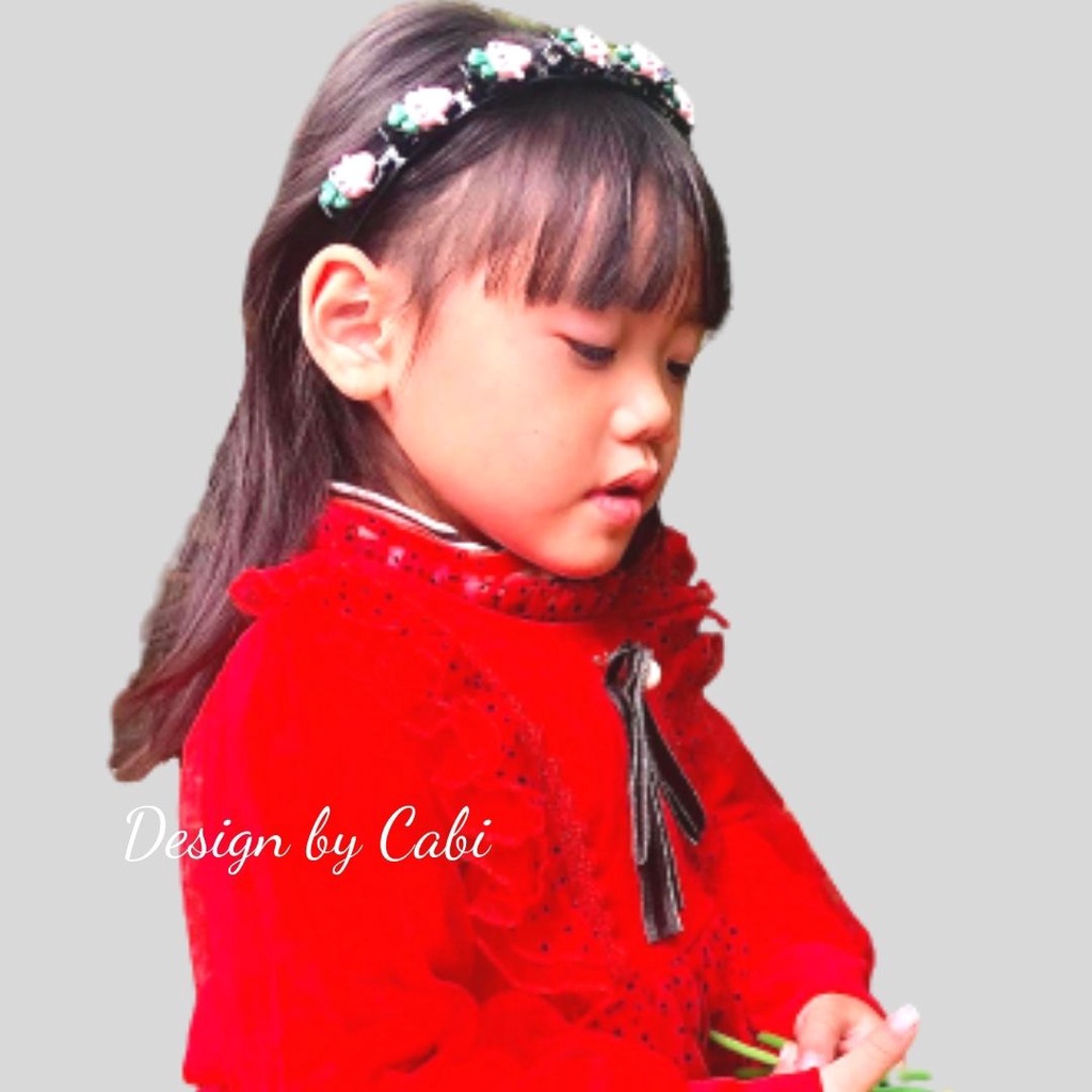 Bờm tóc tạo phồng đính hoạ tiết hoa phong cách Hàn Quốc dành cho bé gái.