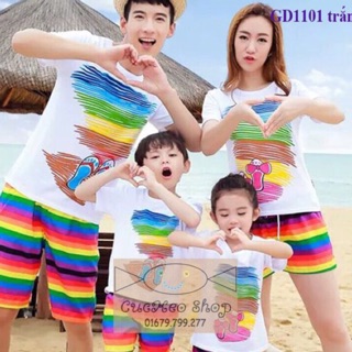 Bộ quần áo đi biển cho gia đình