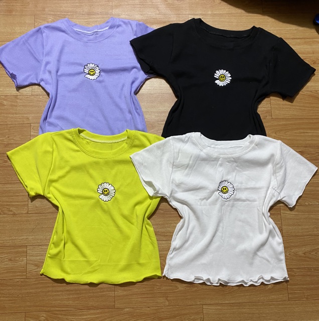 Áo croptop thun gân 4 chiều in hoa (Video) | BigBuy360 - bigbuy360.vn