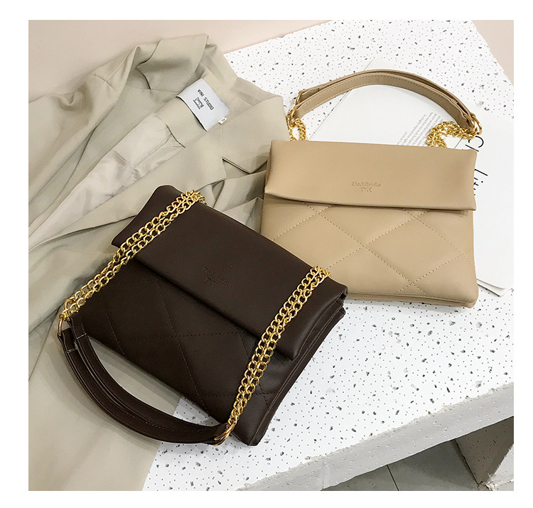 Túi xách đeo chéo màu trơn thời trang dành cho nữ IELGY