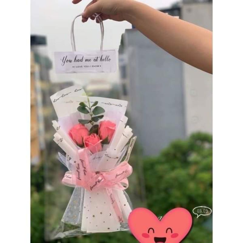 Sỉ combo Bó 3 bông sáp mix cúc xù+ túi+ thiệp+đèn led có sẵn pin