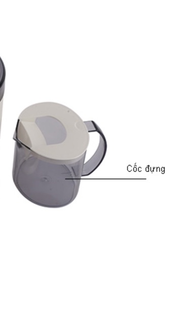 Cốc đựng ly đựng nước ép máy ép trái cây Panasonic MJ-68MWRA