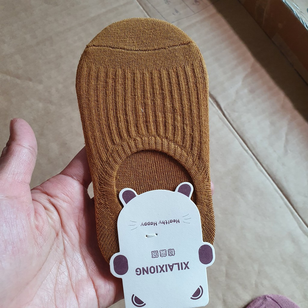 Tất Vớ Hài Cotton Trơn Cho Bé Trai, Bé Gái - Size Từ 1 đến 7 tuổi - Có Gót Silicon Chống Tụt.