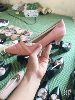 Combo giầy cao gót cho khách