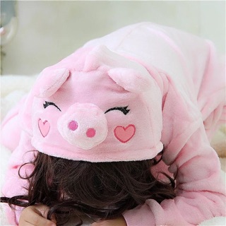 BỘ ĐỒ LIỀN THÂN HEO CON