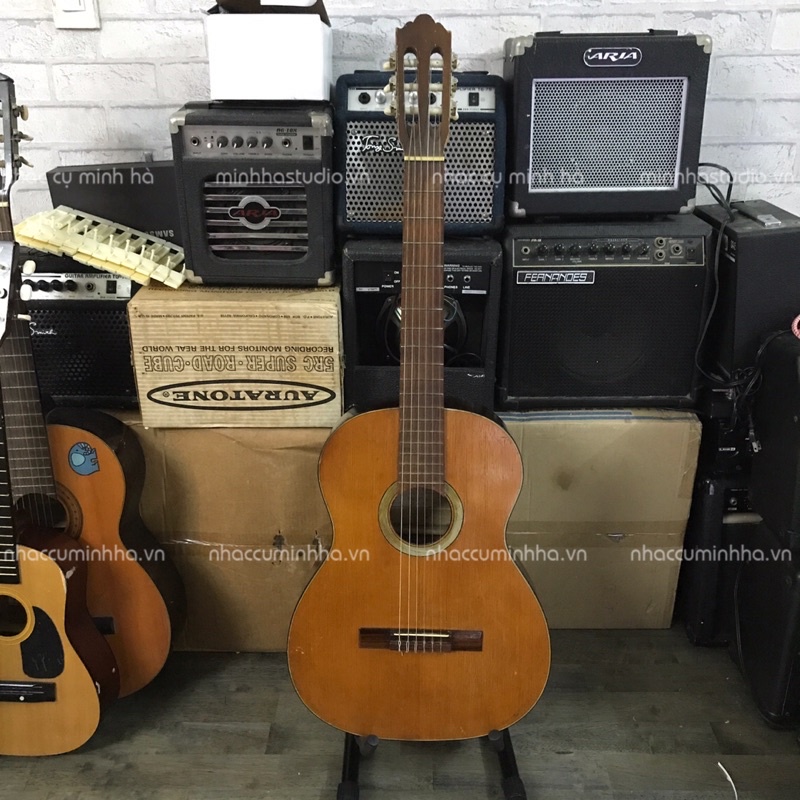 Guitar Classic Nhật Million Voice, đàn đã qua sử dụng, chơi tốt, âm thanh hay