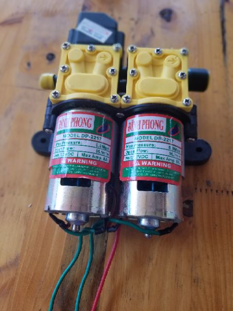 MÁY RỬA XE  mini 12V bơm áp LỰC ĐÔI Đỉnh Phong