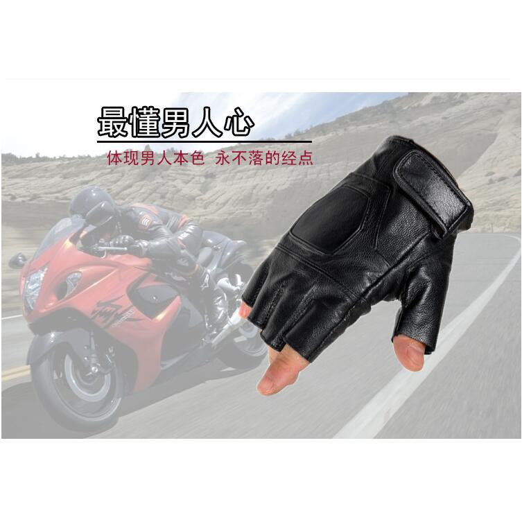 Đôi găng tay da bao nửa ngón thích hợp đeo khi lái xe máy