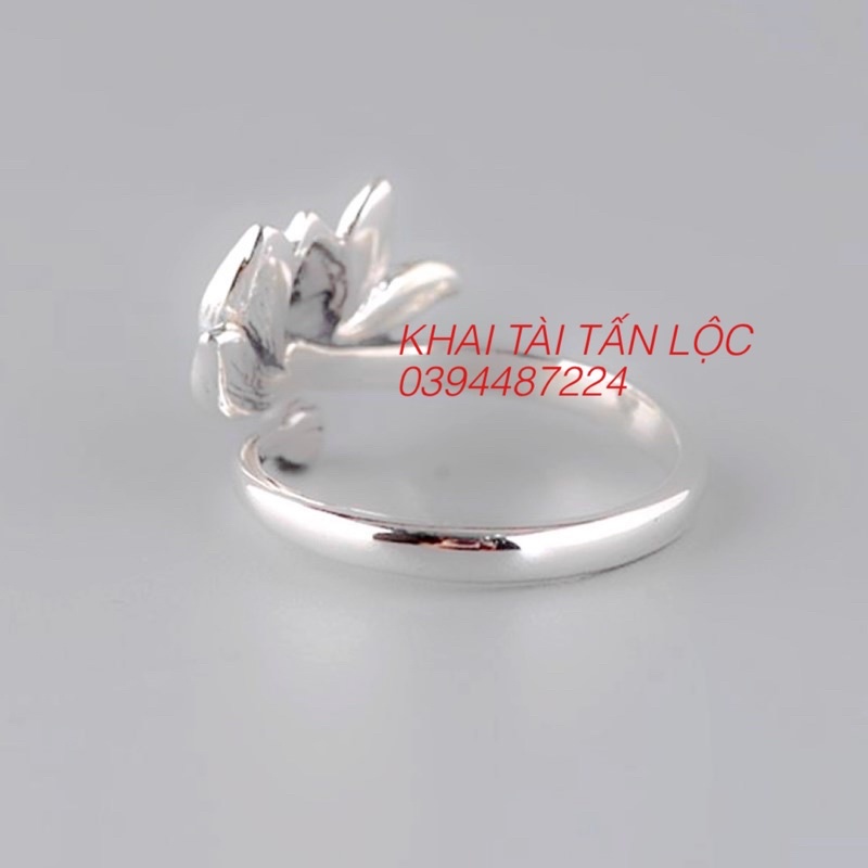 Nhẫn hoa sen xanh kèm hộp sang trọng