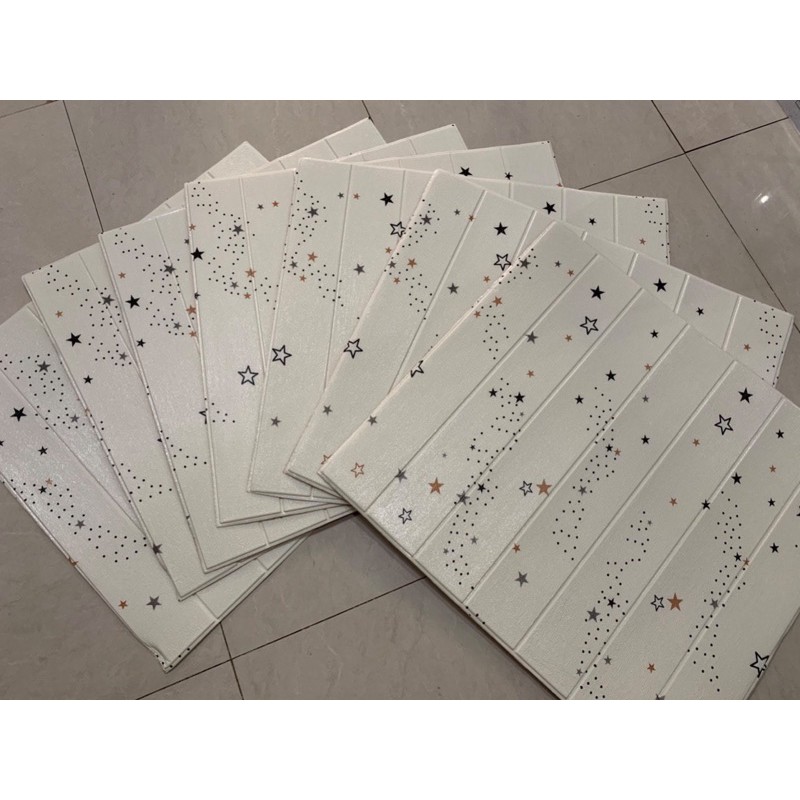 TẤM XỐP DÁN TƯỜNG 3D GIẢ GỖ HÌNH SAO, HÌNH CHỮ ĐẸP GIẢ GẠCH CHỐNG ẨM CHẤT LƯỢNG CAO | BigBuy360 - bigbuy360.vn