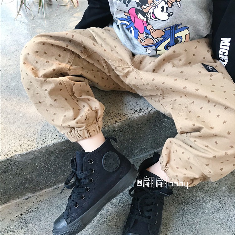 Set 20 Áo Khoác Thời Trang Thu Đông Phong Cách Hong Kong Cho Nam Và Nữ | BigBuy360 - bigbuy360.vn