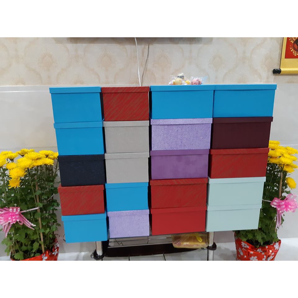 Hộp Chữ nhật đựng quà  size 20x30cm và hạt xốp trang trí : 120k | BigBuy360 - bigbuy360.vn