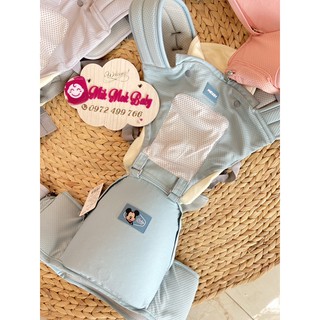Địu ngồi trợ lực cho bé
