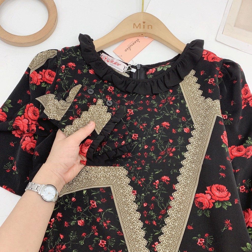 [Best-seller] 🔥 Váy hoa thiết kế, dáng đuôi cá, cổ bèo phối voan, đầm dáng suông rộng, mã V888 - Michi's House | BigBuy360 - bigbuy360.vn