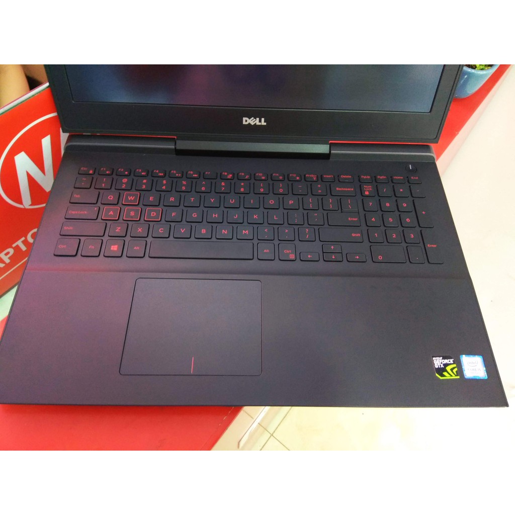 dell gaming 7567/i5_6300hq/ 8gb/ssd 240gb