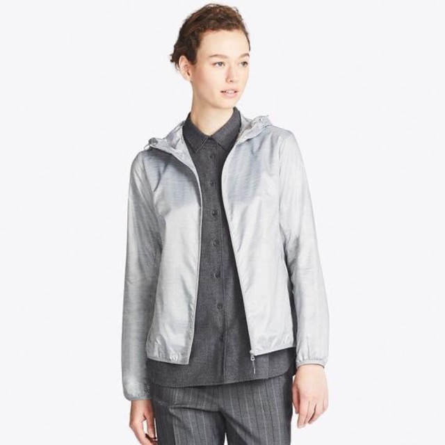 Áo Khoác Gió Nữ 2 Lớp G-U